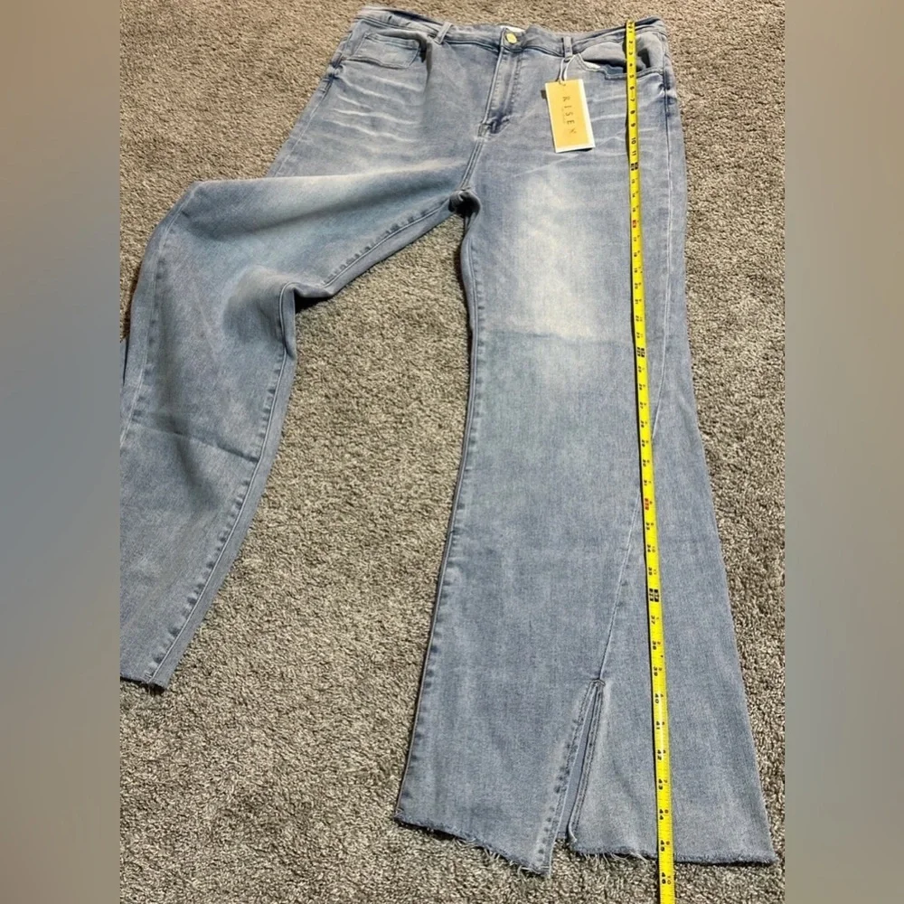 Risen Light Wash Women's Flared Jeans